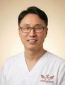 Dr. Daniel Kim (B.Med, R.Ac)