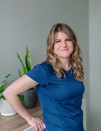 Bronwen Dale