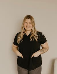 Lindsey Nicholson