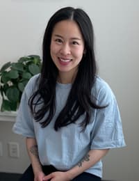 Lorrisa Deng