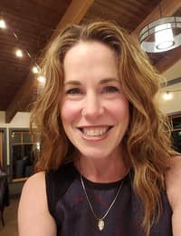 Stephanie Lewis