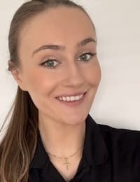 Stephanie Kehr